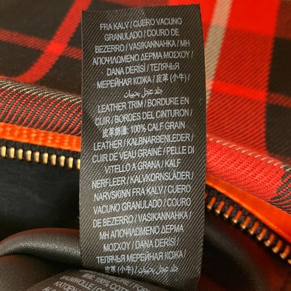 BURBERRY Red Pouch - Picture 14 of 16